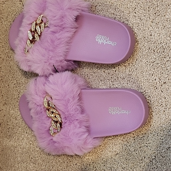 Malibu Barbie Rhinestone fur house slippers - Picture 3 of 6